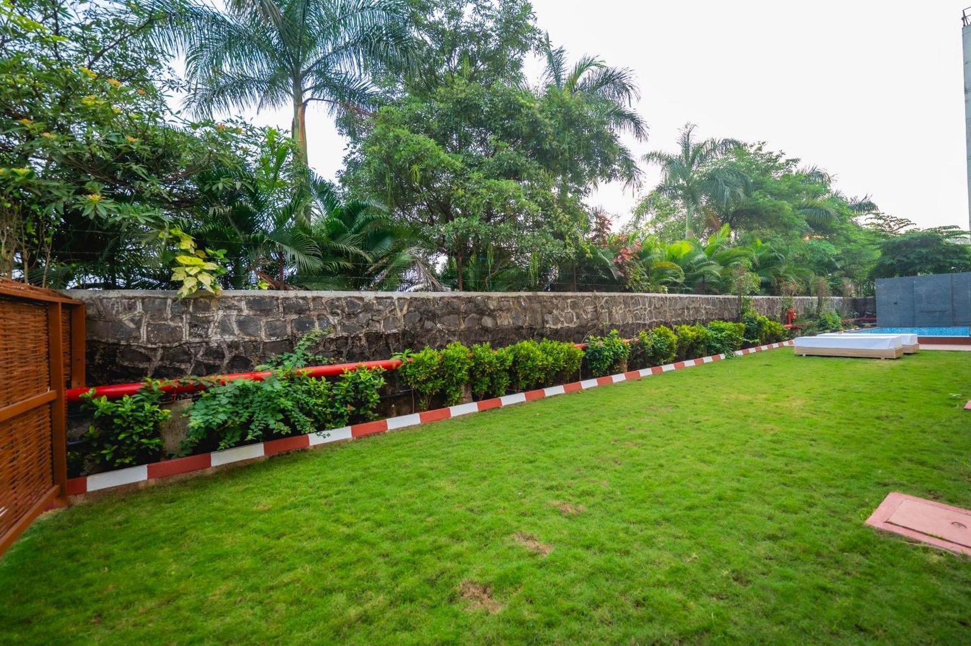 Hotel Lotus Leaf Pali  Exterior foto