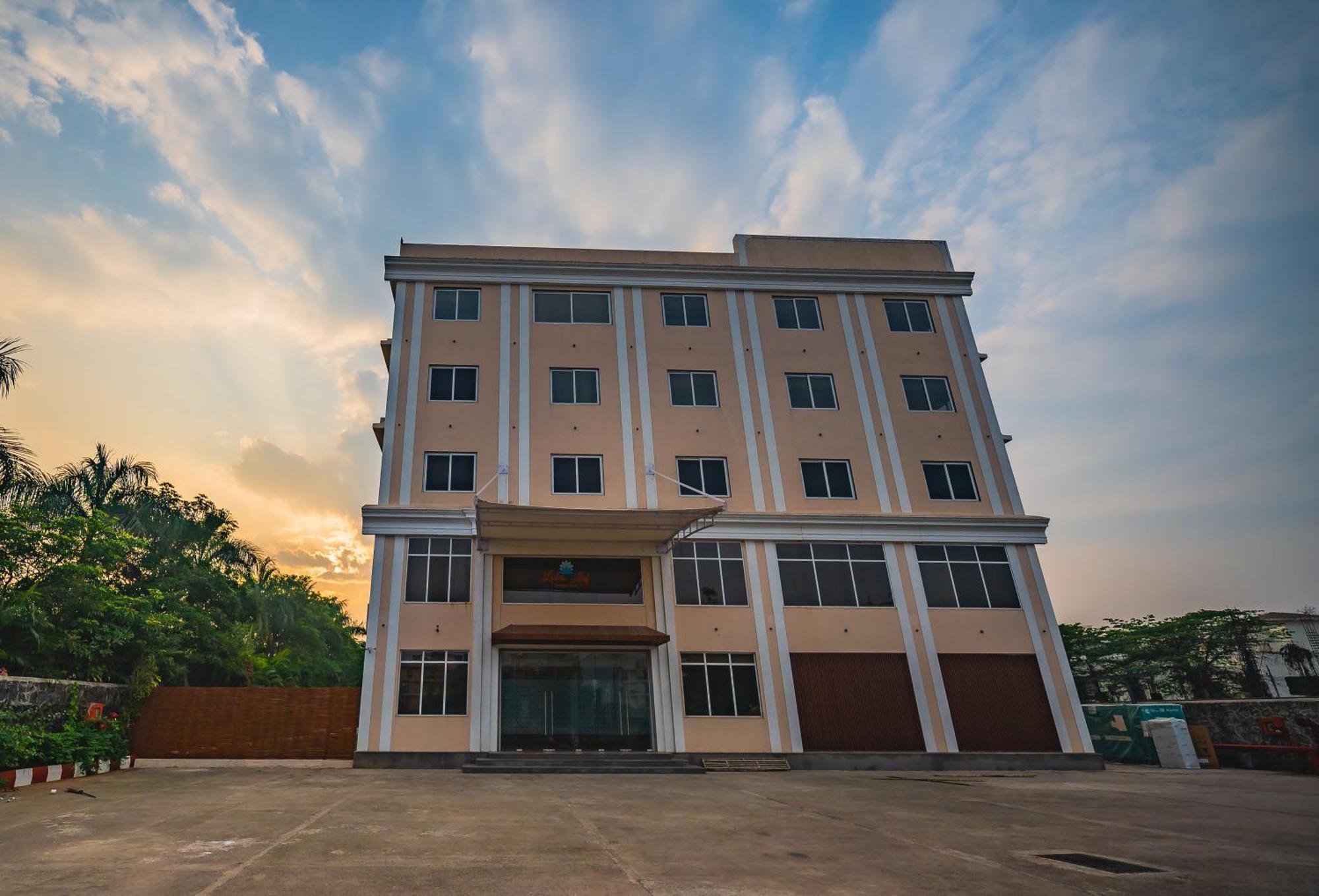 Hotel Lotus Leaf Pali  Exterior foto